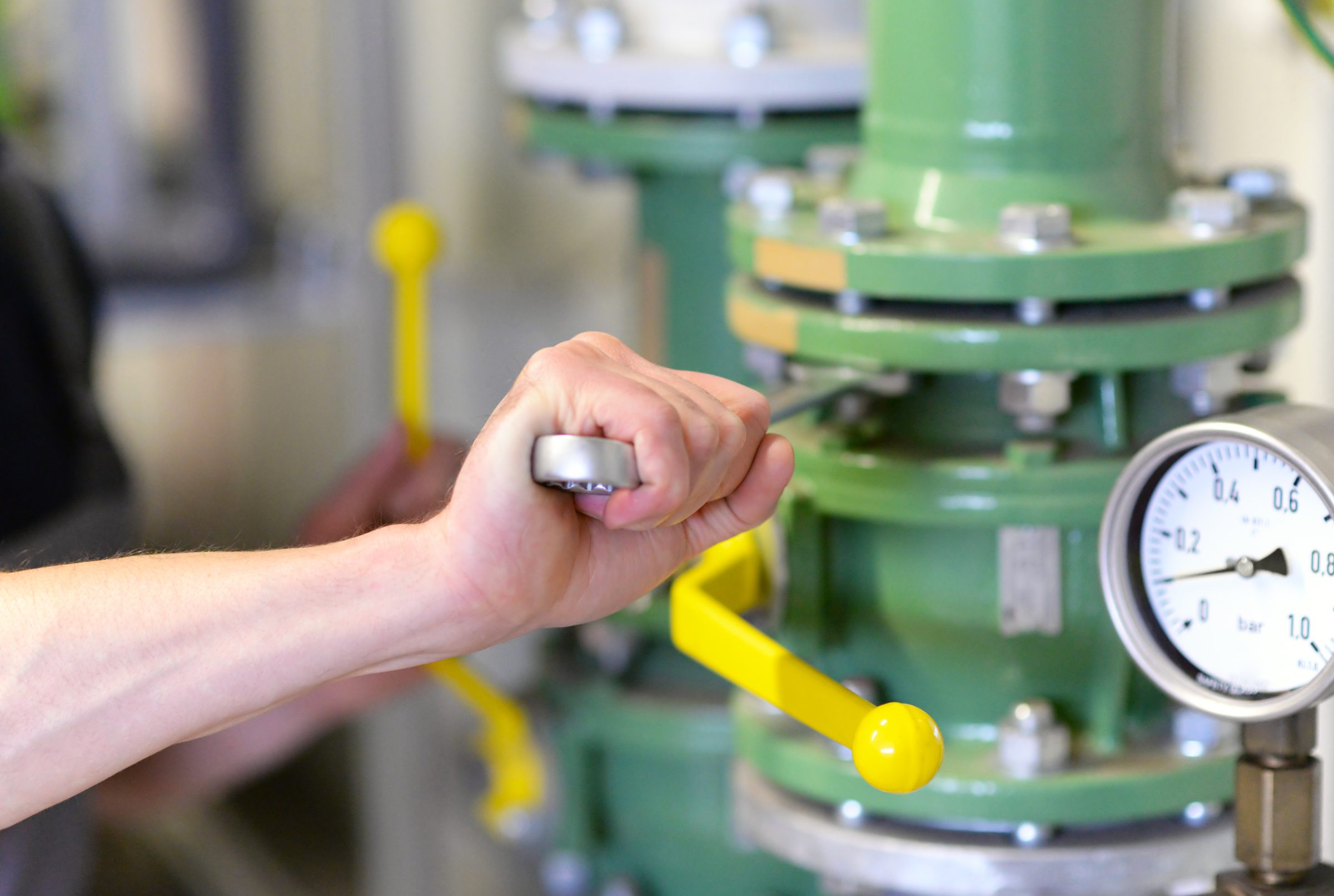 Sensor- und Kontrollgerät für Energiesysteme